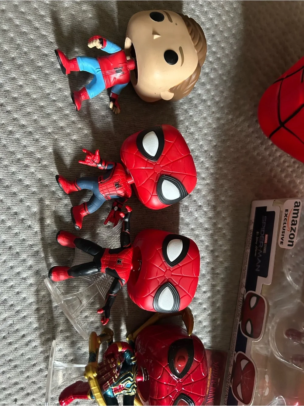Marvel Spiderman collection bundle as is condition (popcorn bucket unused)